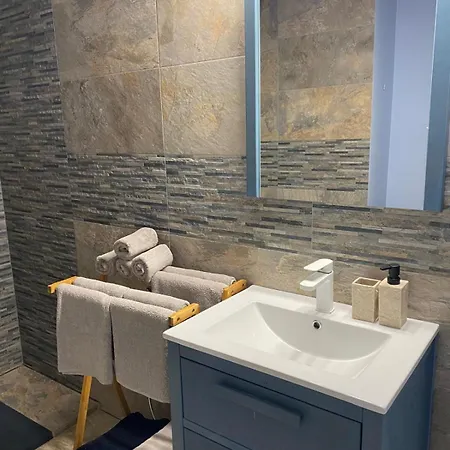 At Trinisol Ii - Beni's & Seaside! Apartmán *