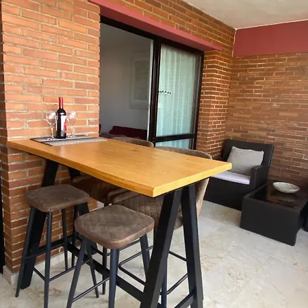 Apartmán At Trinisol Ii - Beni's & Seaside!