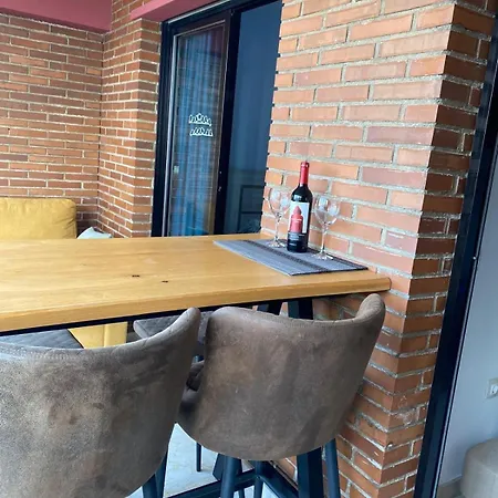 At Trinisol Ii - Beni's & Seaside! *