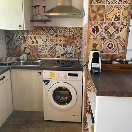 At Trinisol Ii - Beni's & Seaside! *